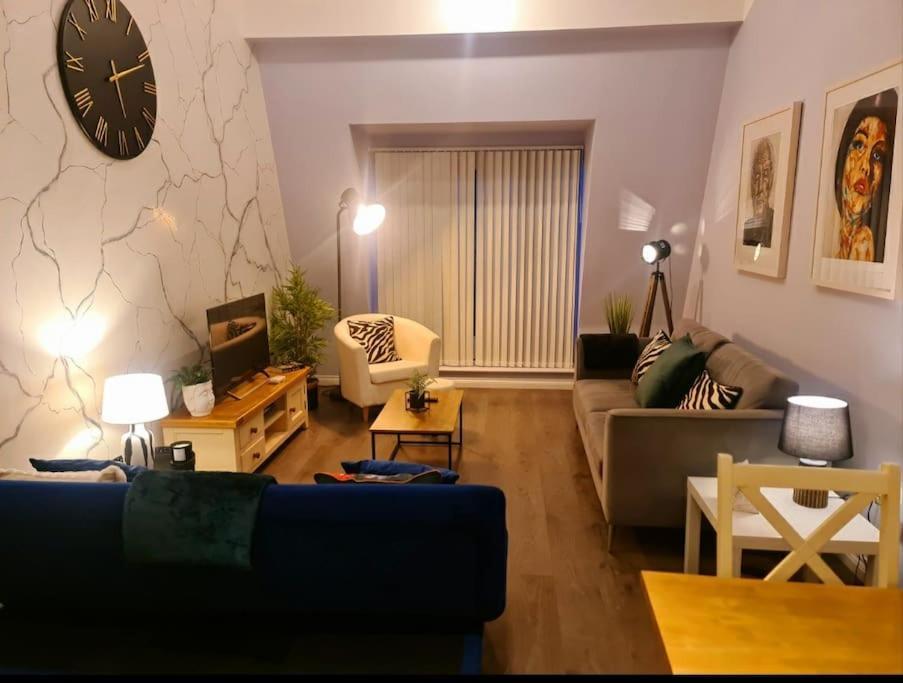 City Centre Top Floor Apartment In Belfast City Centre Ngoại thất bức ảnh